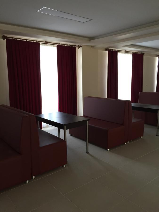 Akpinar Hotel Altintas Bagian luar foto