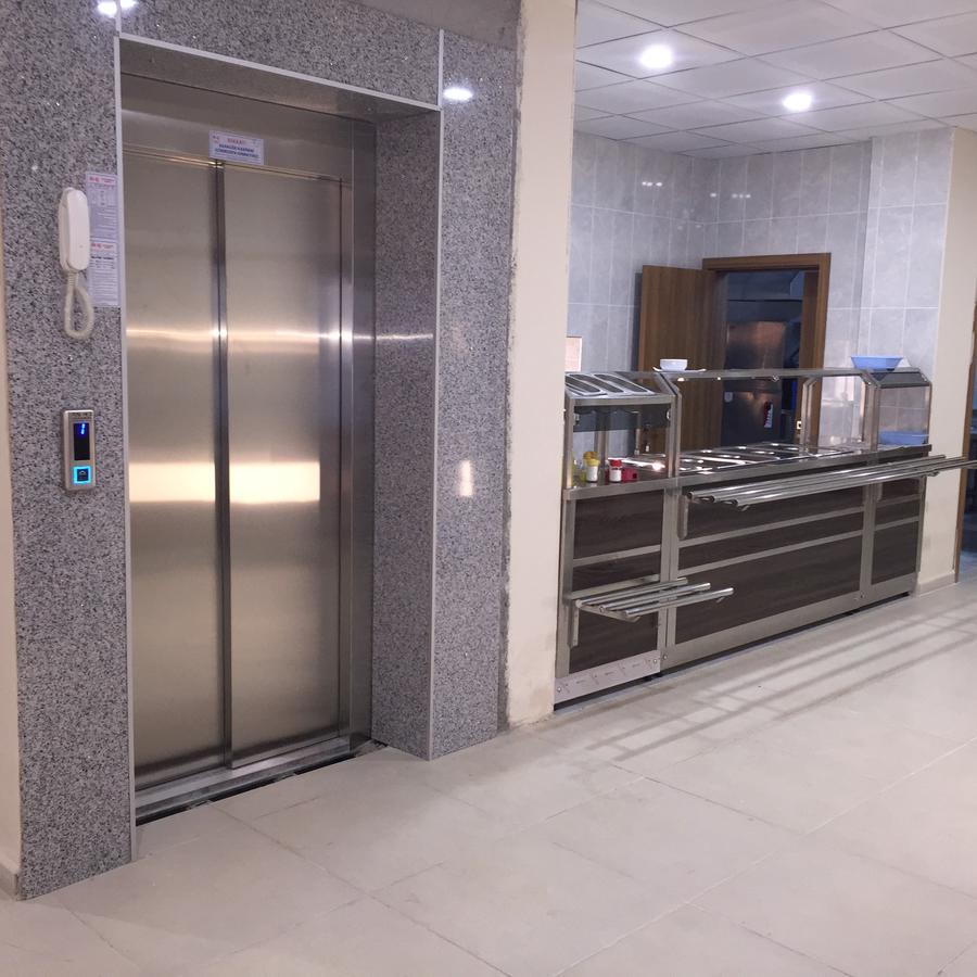 Akpinar Hotel Altintas Bagian luar foto