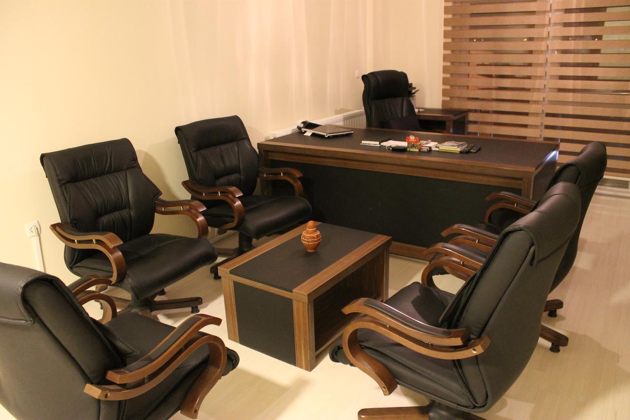 Akpinar Hotel Altintas Bagian luar foto