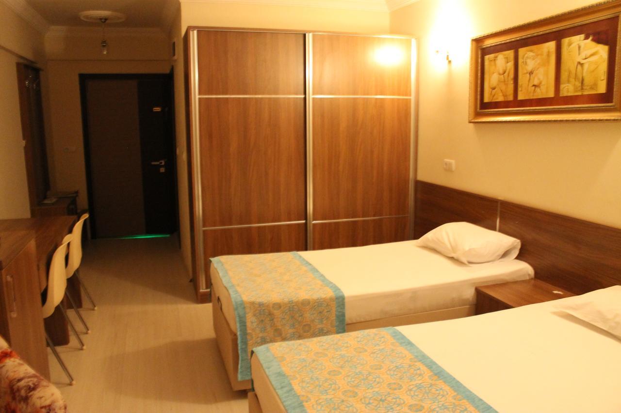 Akpinar Hotel Altintas Bagian luar foto