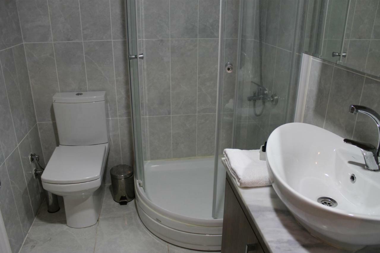 Akpinar Hotel Altintas Bagian luar foto