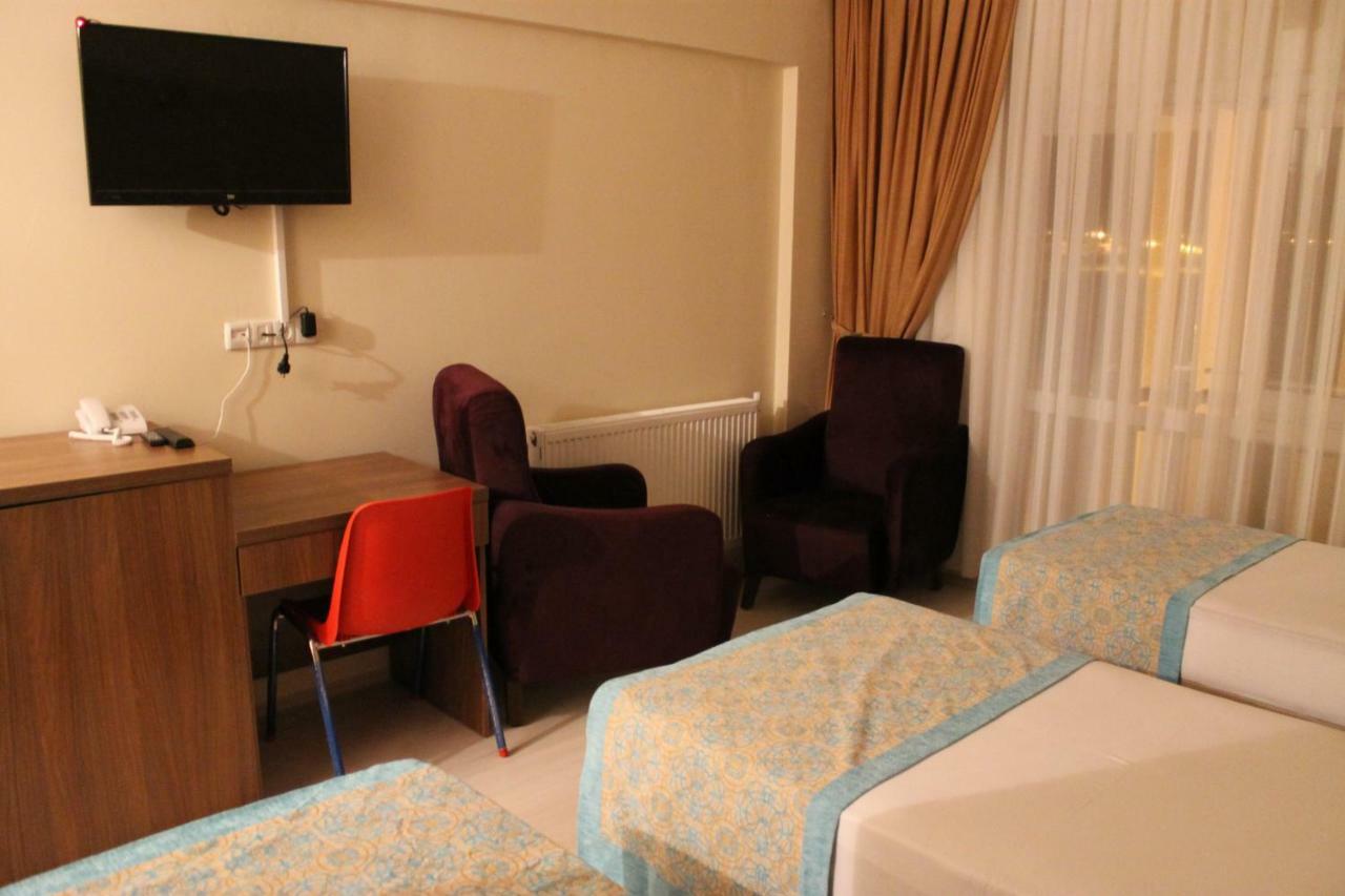 Akpinar Hotel Altintas Bagian luar foto